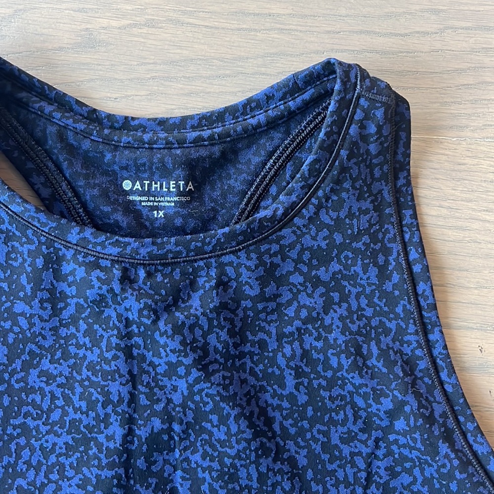 Athleta Shanti Crop Tank